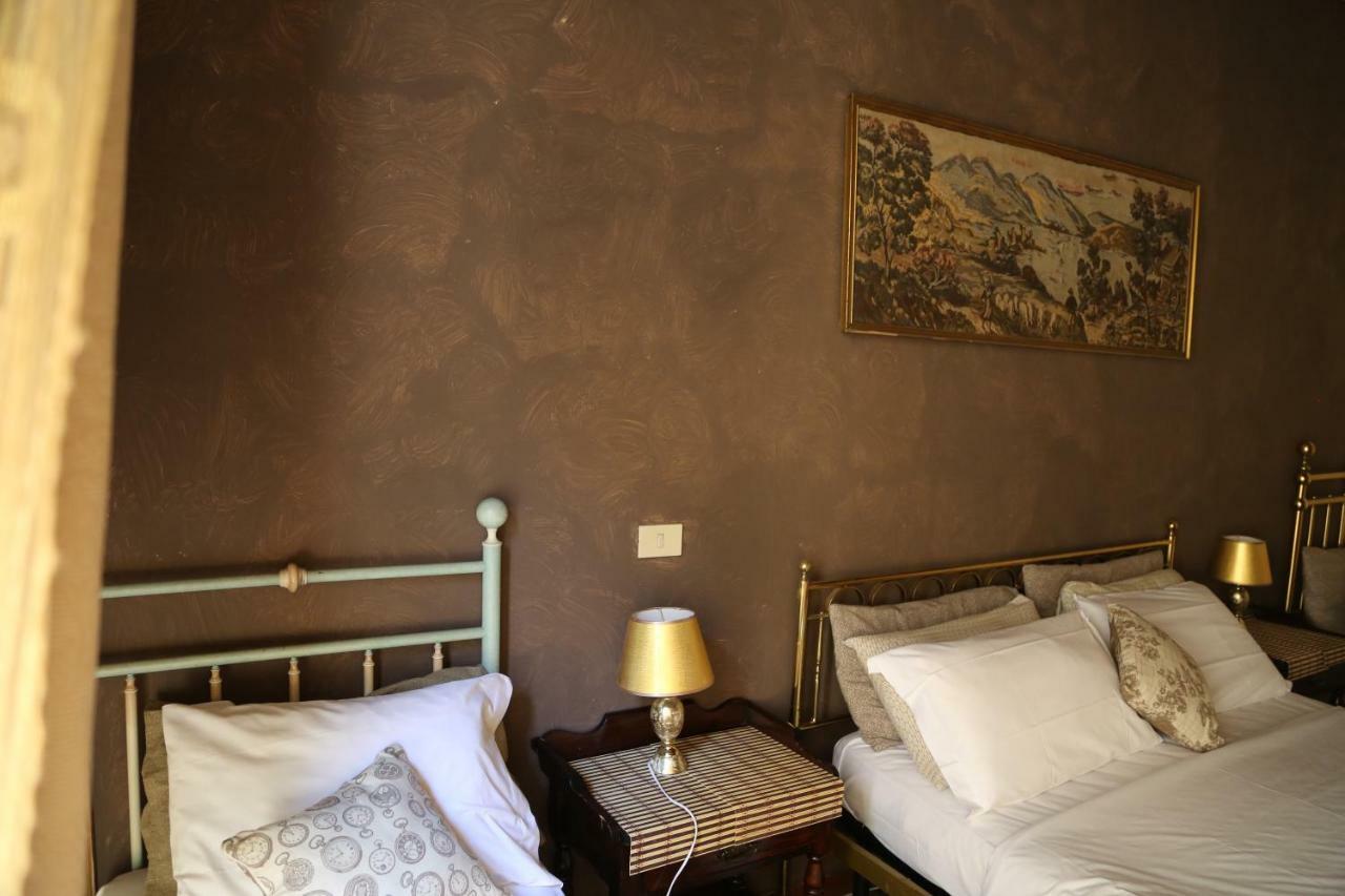 Riverbank'S Firenze Kültér fotó